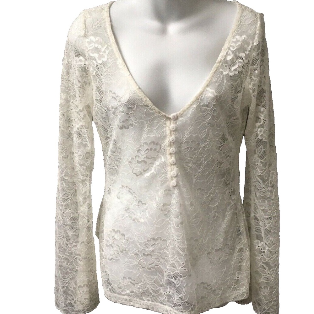 Top Lace Cream L Long sleeve Scoop Neck 1/2 Button Up Bell Sleeves PattyBoutik